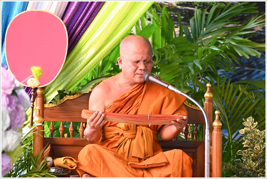 กรมบังคับคดีเข้าร่วมรับฟังเทศน์มหาชาติเวสสันดรชาดก เฉลิมพระเกียรติฯ เนื่องในวันคล้ายวันประสูติ พลเรือเอกพระเจ้าบรมวงศ์เธอ พระองค์เจ้าอาภากรเกียรติวงศ์